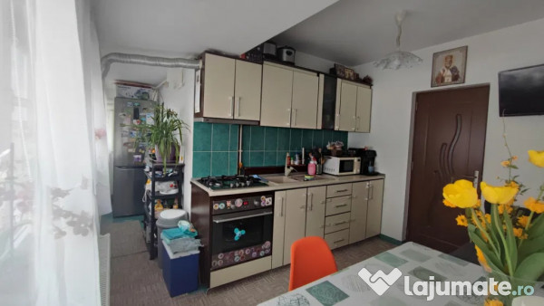Apartament cu 2 Camere Decomandate - Bloc Nou - Zona Burdujeni