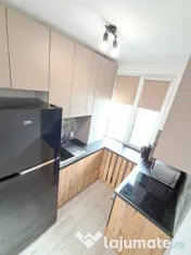 Apartament 2 cam Mobilier si finisaje moderne,parcare Eroilor Floresti 
