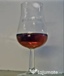 Coniac de casa natural