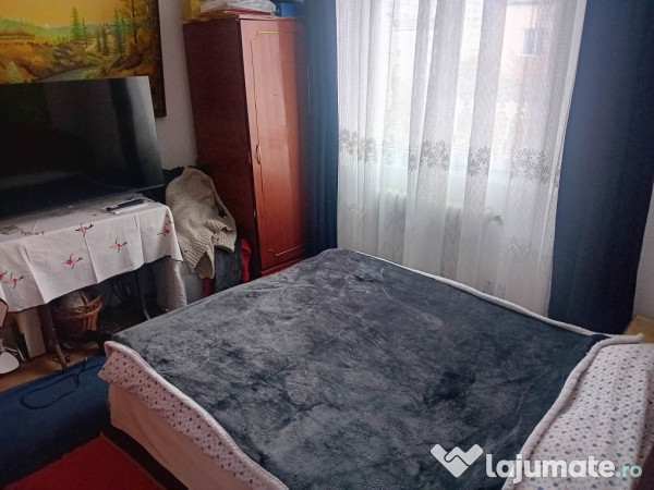 Apartament 3 Camere Piata Darmanesti 55mp centrala termoizolat luminos