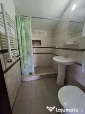 Închiriez apartament 1 cameră pentru muncitori 30 ron/pat – Confectii 