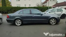 Mercedes-Benz E280 Avantgarde fără accidente, bine întreținut