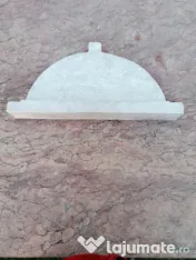 Caramida samota semilună fund