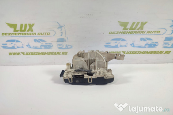 Broasca usa culisanta a9067304335 Mercedes-Benz Sprinter 2 9