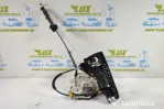 Broasca incuietoare usa stanga fata Audi A1 8X [2010 - 2014]