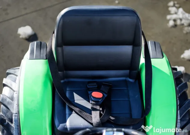 Tractoras electric Kinderauto 720-T 110W 24V 10 Ah cu remorca, green