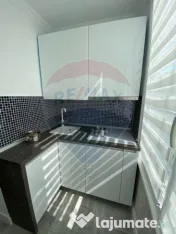 Apartament cu 3 camere de închiriat în zona Rogerius 
