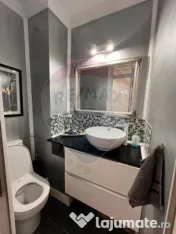 Apartament cu 3 camere de închiriat în zona Rogerius 
