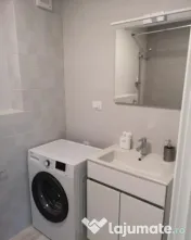 De inchiriat o camera zona Girocului 