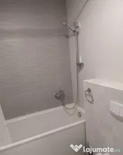 De inchiriat o camera zona Girocului 