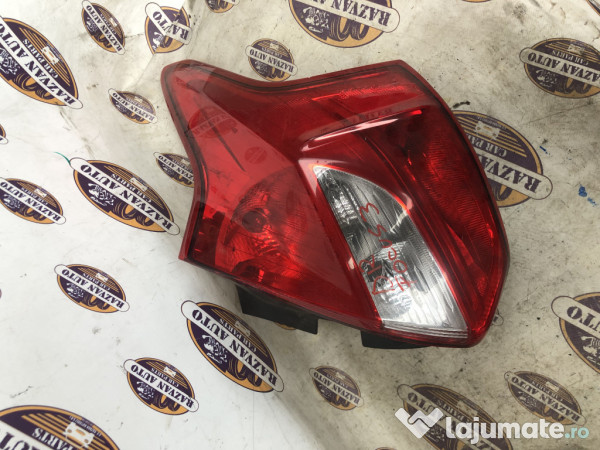 Stop dreapta aripa Ford Focus 3 2010