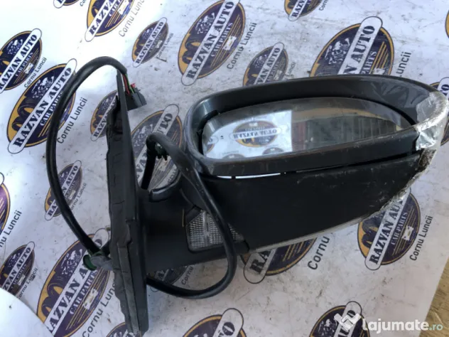 Oglinda dreapta incompleta Volkswagen Passat B6 2008