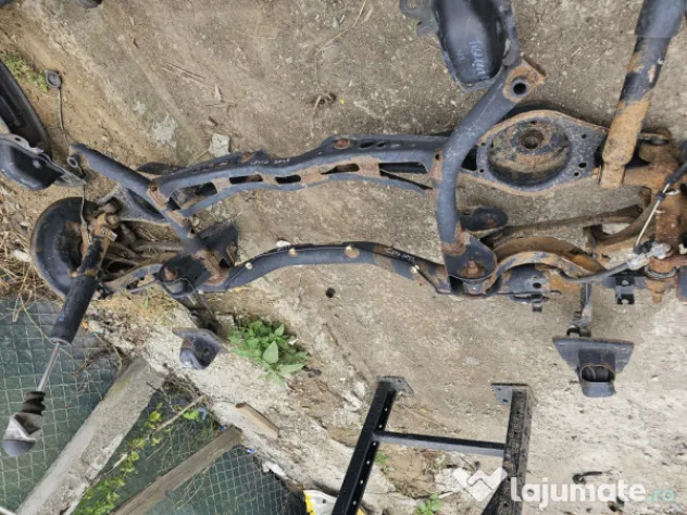 Punte spate Volkswagen Jetta 2.0 Motorina 2012