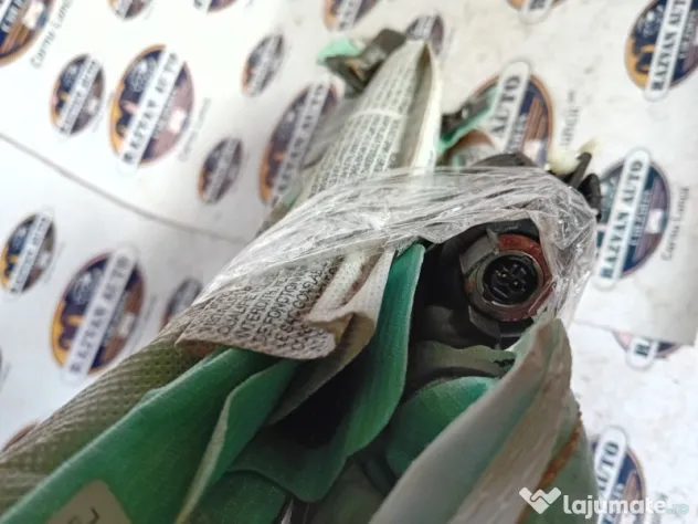 Airbag cortina dreapta Volkswagen Passat B7 2011