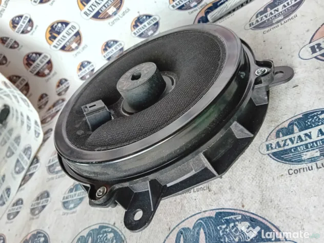 Boxa dreapta fata Mazda 3