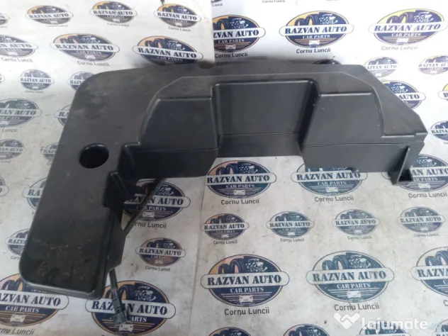 Subwoofer spate original Audi A4 B8