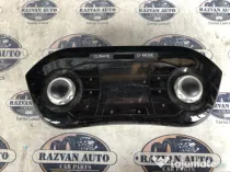 Panou comanda clima Nissan Juke 2011