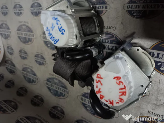 Set centuri spate stanga-dreapta cu capsa Opel Astra K 2018