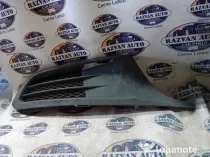 Grila proiector dreapta Volkswagen Jetta 2012