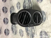 Grila ventilatie dreapta Volkswagen Golf 5 Plus 2007