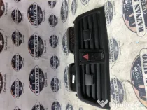 Grila ventilatie centrala Suzuki SX4 2015