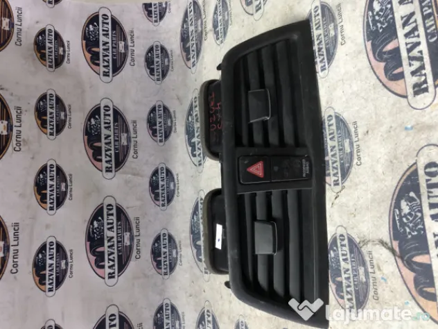 Grila ventilatie centrala Suzuki SX4 2015
