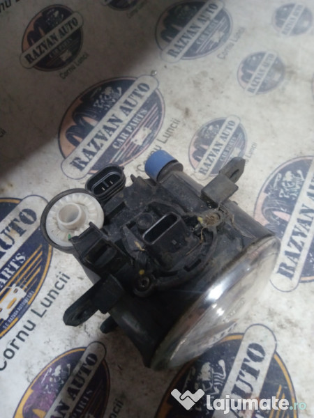 Proiector dreapta Ford Ecosport 2015