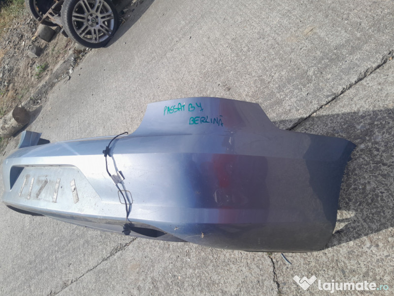 Bara spate Volkswagen Passat B7 Berlina 2012