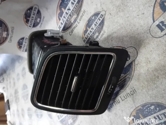 Grila ventilatie dreapta Volkswagen Sharan 2012
