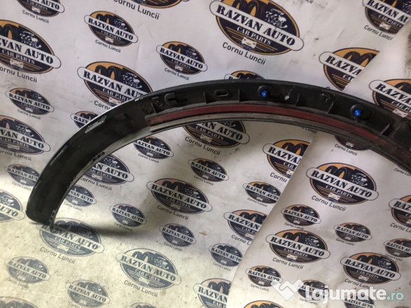 Bandou aripa stanga spate Audi Q3 2012