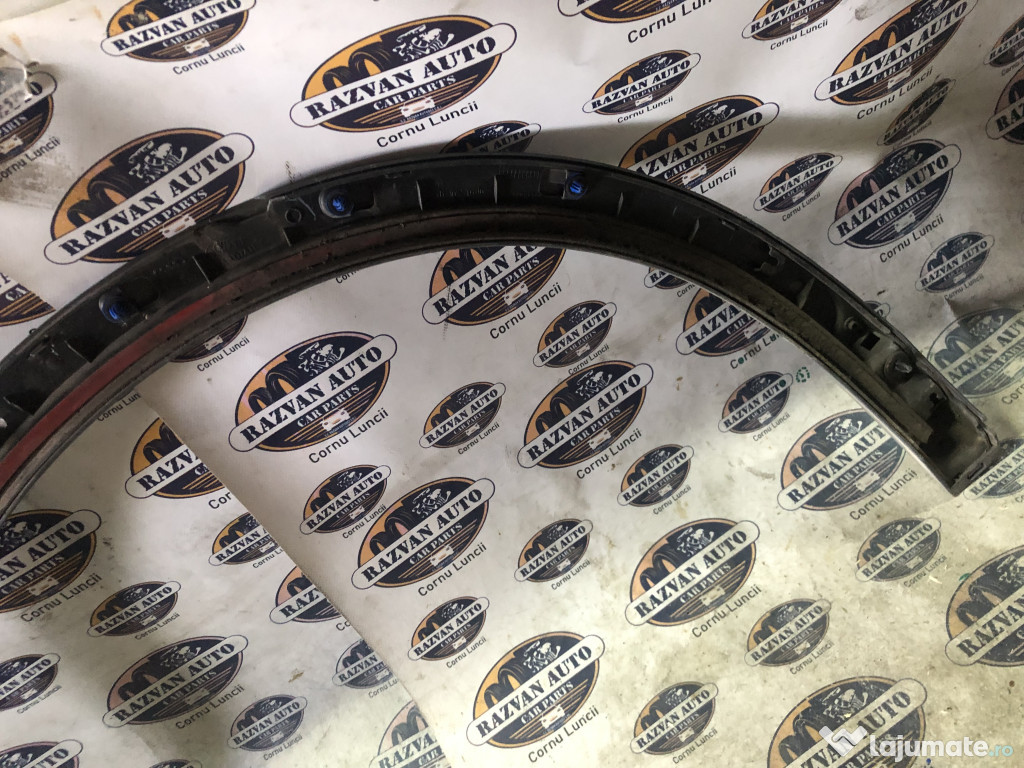 Bandou aripa stanga spate Audi Q3 2012