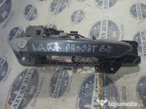 Maner exterior dreapta fata Volkswagen Passat B7 2012