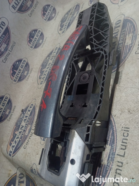 Maner exterior dreapta fata Skoda Fabia 2 2008