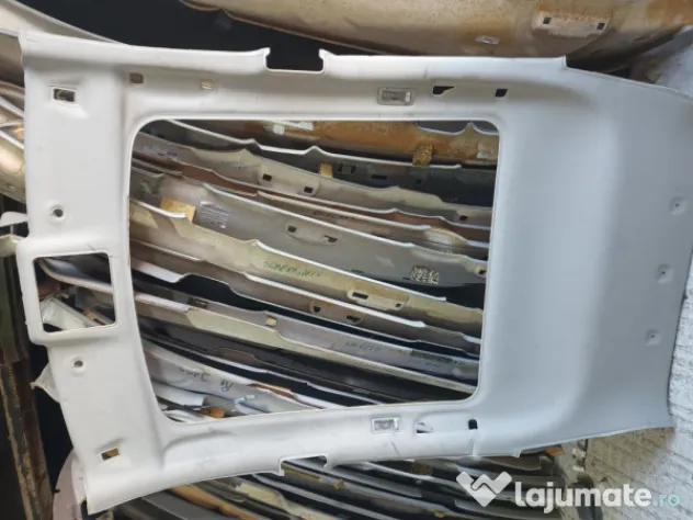 Plafon material cu panorama Nissan Qashqai 2014