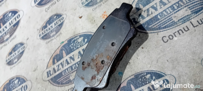 Placute fata Renault Clio 4