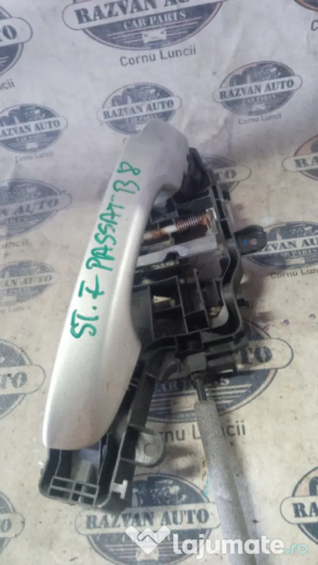 Maner exterior stanga fata Volkswagen Passat B8 2012