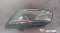 Far stanga cu xenon Audi Q5 2014