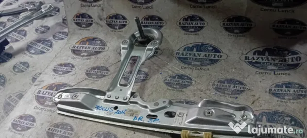 Macara geam dreapta spate Ford Focus 3 2012