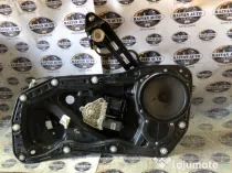 Macara geam dreapta fata Volkswagen Passat CC 2008
