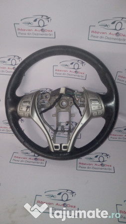 Volan cu comenzi Nissan Qashqai 2015