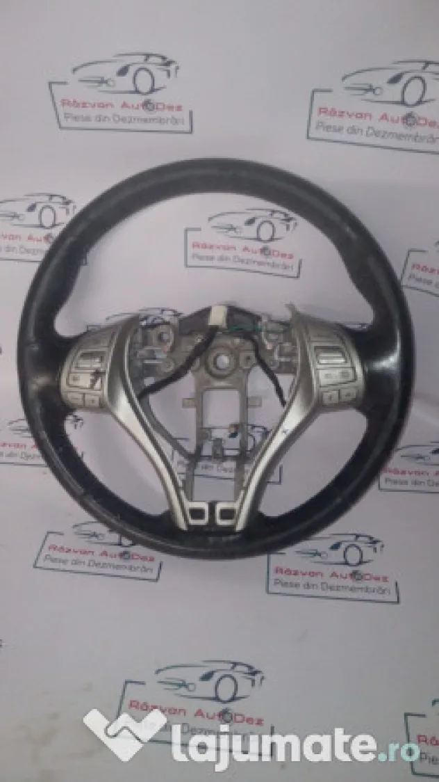 Volan cu comenzi Nissan Qashqai 2015