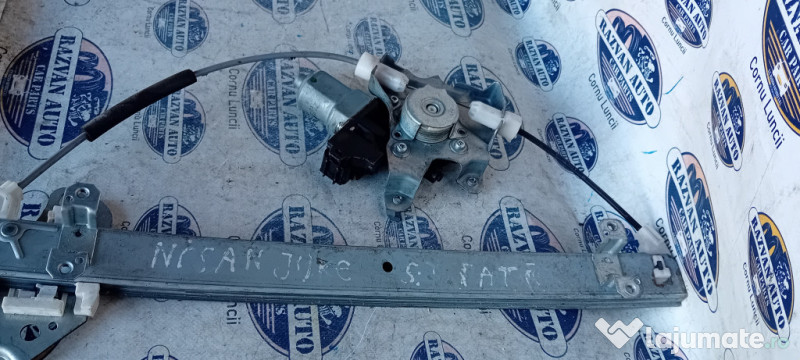 Macara geam stanga fata Nissan Juke 2011
