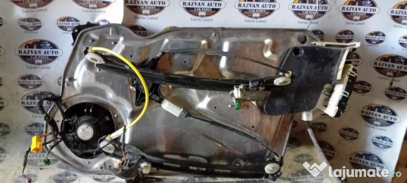 Macara geam dreapta fata Mercedes CLS 2012