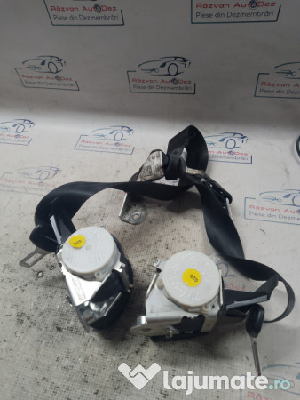 Set centuri spate stanga-dreapta Volkswagen Tiguan 2010