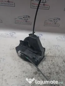 Broasca stanga fata Nissan Juke 2013