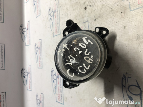 Proiector dreapta Mercedes C-Class W204 2011