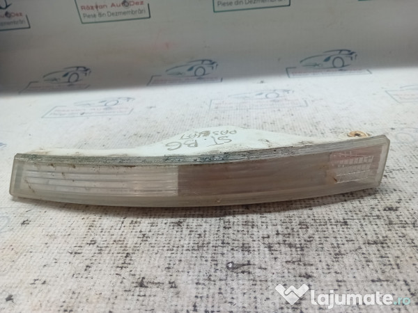 Semnalizare bara stanga Volkswagen Passat B6 2006