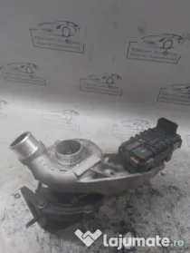 Turbina stanga Jaguar XF 3.0 2011