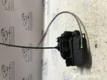 Broasca stanga spate Nissan Qashqai 2012