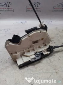 Broasca dreapta spate Volkswagen Passat CC 2011